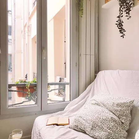 Green Cozy Studio Au Coeur De Paris Extérieur photo